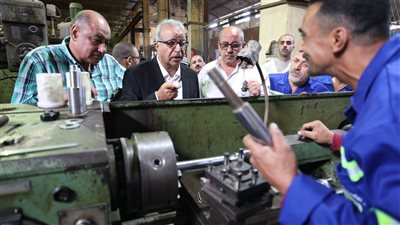 رئيس الصرف الصحي بالإسكندرية يوجه بتطوير منظومة المتابعة الفنية عبر تسجيل أعمال الإصلاح والصيانة