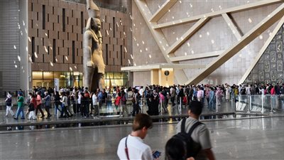 جامعة أسيوط تُعلن انطلاق رحلات اليوم الواحد إلى المتحف المصري الكبير