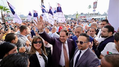 وسط استقبال حافل من الناخبين.. النائب محمد أبو العينين يدلي بصوته في انتخابات مجلس النواب