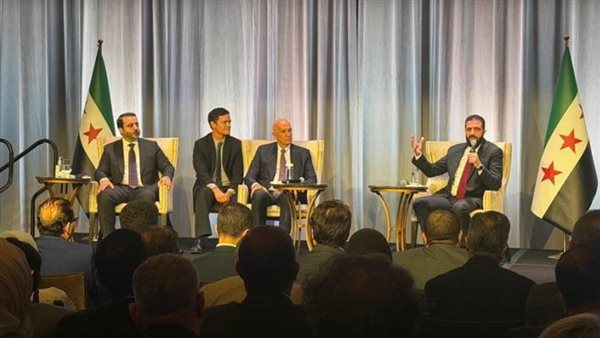 الشرع خلال لقائه