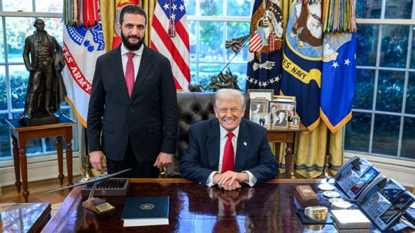 ترامب والشرع في اتلمكتب