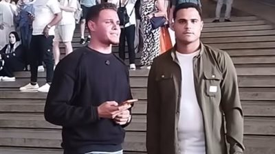  كان رايح يصور أغنية وطنية.. خالة صاحب فيديو التلاوة بالمتحف الكبير: مقصدش أي حاجة 