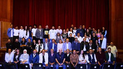 تتويج الفائزين في أوسكار المسرح المصري بحضور أشرف زكي ولجنة التحكيم