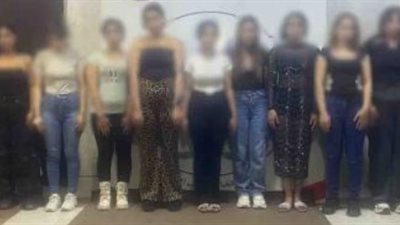 باستخدام تطبيق هاتفي.. القبض على 13 سيدة لممارسة أعمال منافية للآداب بمقابل مالي بالقاهرة