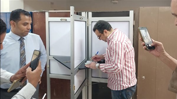 إحدى لجان الانتخابات