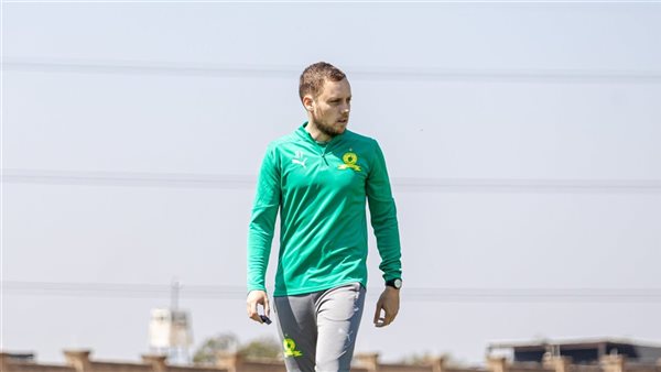 مدرب يانج أفريكانز