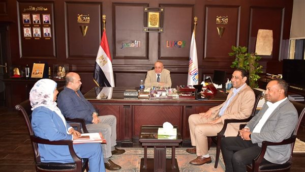 اجتماع محافظ الأقصر