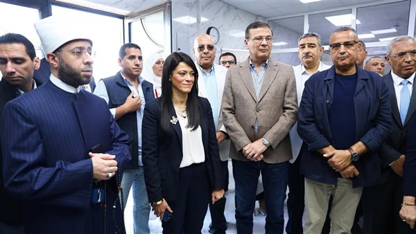 زيارة تدد من الوزراء