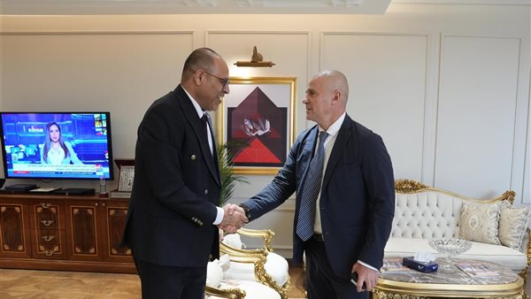 خلال اللقاء