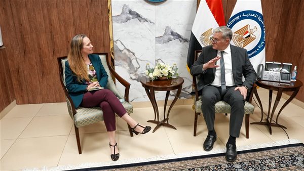 جانب من المباحثات