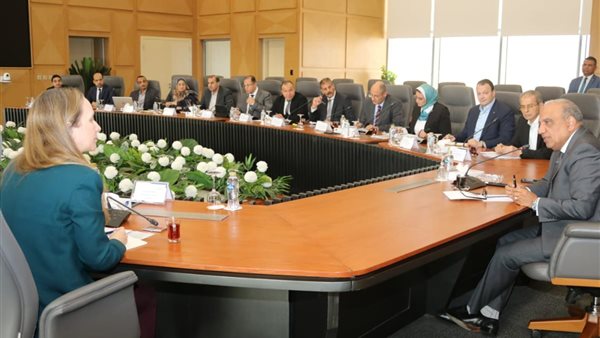 جانب من المباحثات