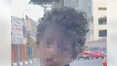 فيديو لصغيرة يتصدر التريند تزعم تعرّضها لاعتداء على يد والدها بسبب عدم عملها في الشارع