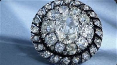 4.4 مليون دولار.. بيع دبوس ألماس فقده نابليون في معركة واترلو بمزاد علني