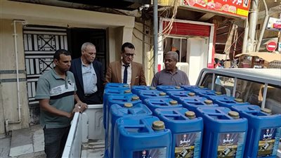 ضبط 700 لتر زيوت سيارات مجهولة المصدر ومخبز يتصرف في 350 كجم دقيق مدعم بالأقصر