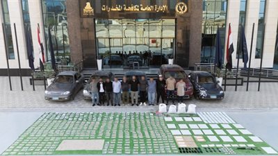 بقيمة 2.7 مليار جنيه.. إحباط محاولة تشكيل عصابي جلب أقراص الكبتاجون المخدر تمهيدًا لتهريبها للخارج | صور