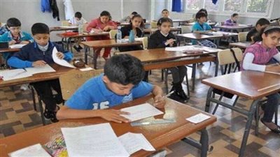 موعد امتحانات نصف العام 2026.. التعليم تحسم الجدول النهائي للفصل الدراسي الأول