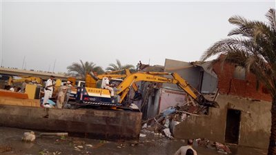 محافظ المنوفية: إزالة 164 مبنى مخالفا على أراضي طرح النهر