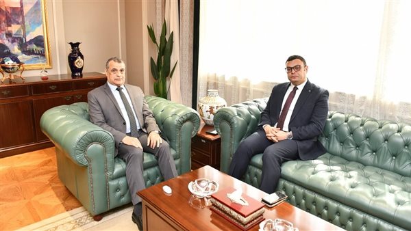 وزيرا الإنتاج الحربي