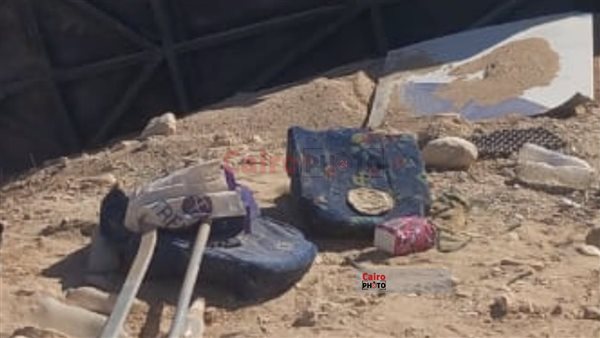 حقائب الطلاب على