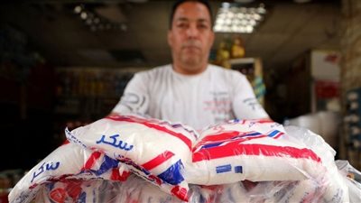 عضو بشعبة المستوردين: سعر كيلو السكر يتراوح بين 27 و30 جنيهًا بالأسواق بعد حظر الاستيراد