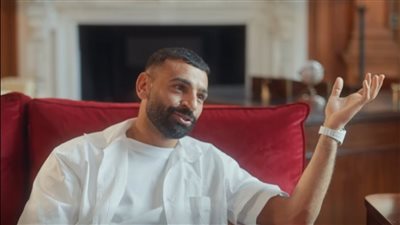 محمد صلاح: الوحيد اللي صدّق فيا بجد هو والدي.. واللاعيبة كانوا بيقولوا عليّا فلاح