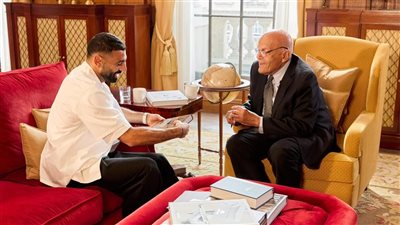 ملخص لقاء السير مجدي يعقوب مع محمد صلاح: الشهرة ليست نجاحًا ومراتي كانت بتقولي إني فاشل 