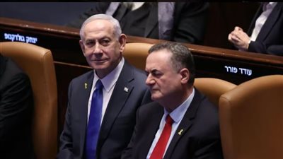 بسبب بعض التغريدات.. إعلام عبري يكشف عن توترات وخلافات متصاعدة بين نتنياهو ووزير الدفاع الإسرائيلي 