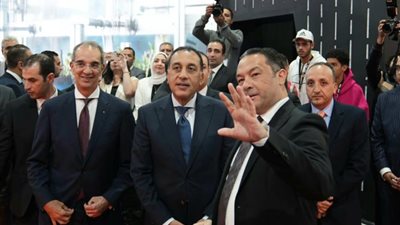 رئيس الوزراء يتفقد جناح أورنچ مصر بـ Cairo ICT.. وهشام مهران يستعرض خدمات النيابة الرقمية وأحدث حلول الذكاء الاصطناعي 