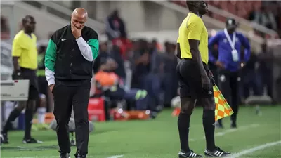 خسرنا بسبب السحر.. مدرب نيجيريا يثير الجدل بعد ضياع حلم الصعود إلى كأس العالم 2026