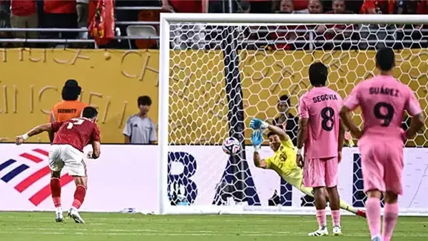 تريزيجيه في مباراة