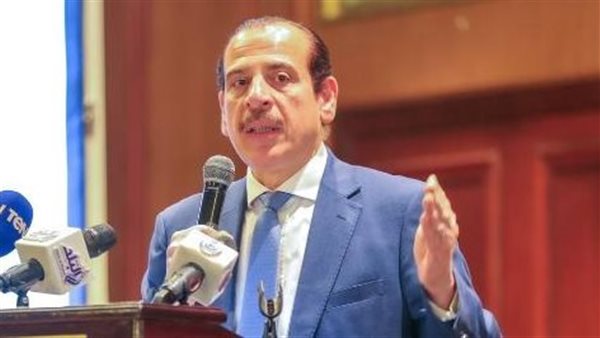 الدكتور عمرو قنديل