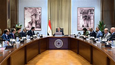 رئيس الوزراء يستعرض الموقف التنفيذي والمالي للمبادرة الرئاسية حياة كريمة