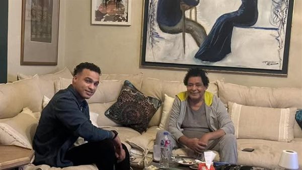 محمد منير ومصطفى