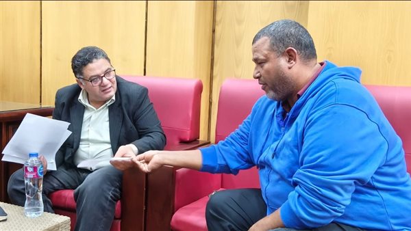 العامل ومدير العمل