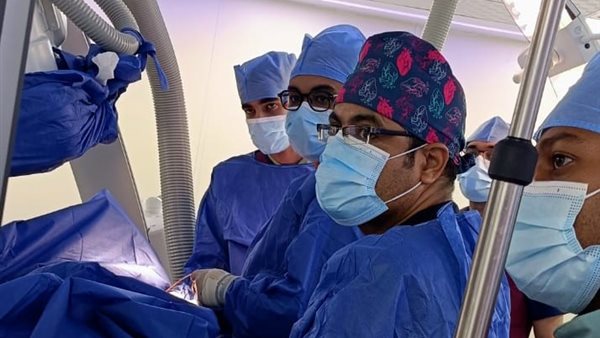  أول عملية تركيب