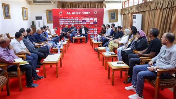 اللجنة العليا في