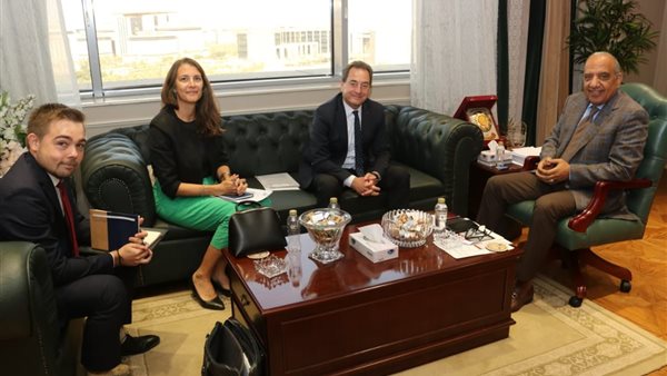 خلال اللقاء