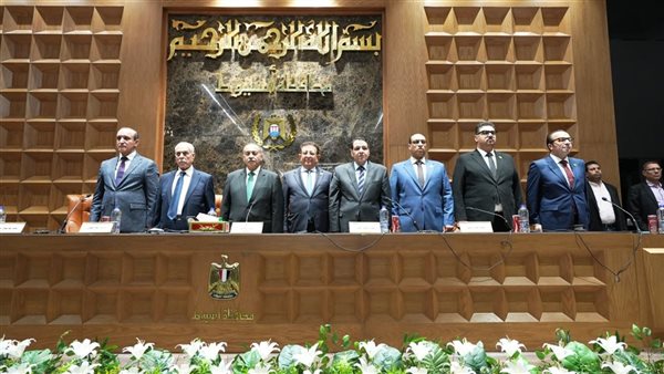 محافظ أسيوط