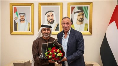 محمود الخطيب يزور سفير الإمارات في القاهرة