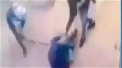 عاكسوا بنته وضربوه.. القبض على المتهمين بالتعدي على آخر بأسلحة بيضاء بالبحيرة