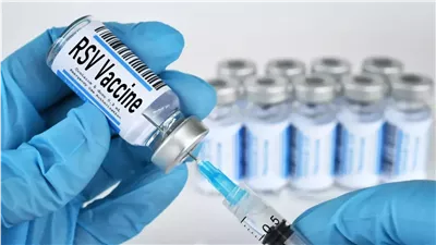 رغم تركيز تعاونها على التطعيمات التنفسية.. مصادر بالصحة: لن ندرج لقاح المخلوي التنفسي إنتاج فايزر لجدول التطعيمات