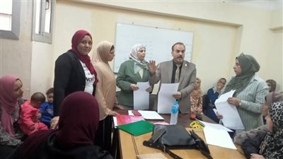 التضامن تسلم 40 مشروعًا لتنمية المرأة الريفية بقرى المنوفية