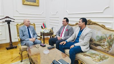 محافظة القاهرة: وضع آلية واضحة للتعامل مع طلبات الصحفيين وأسرهم وتخصيص مكتب لهم 