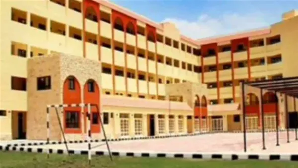 مدرسة الأورمان لغات