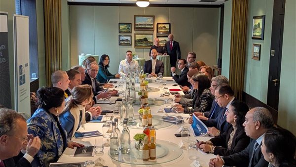 خلال اللقاء