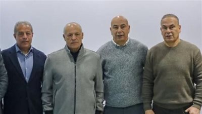 التوأم وأبو ريدة والدرندلي يمثلون منتخب مصر في حفل قرعة كأس العالم 