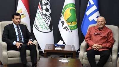 وزير الرياضة يلتقي أبو ريدة لدعم المنتخبات القومية والناشئين واكتشاف الموهوبين