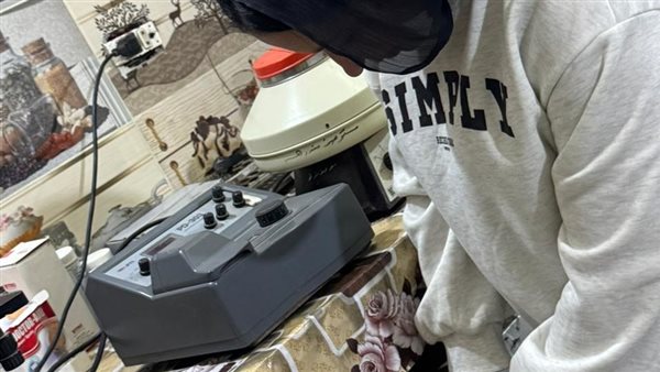 طبط منتحلة صفة طبيب