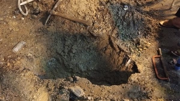 كسر ماسورة مياه 