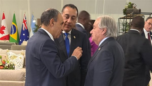 رئيس الوزراء يلتقي